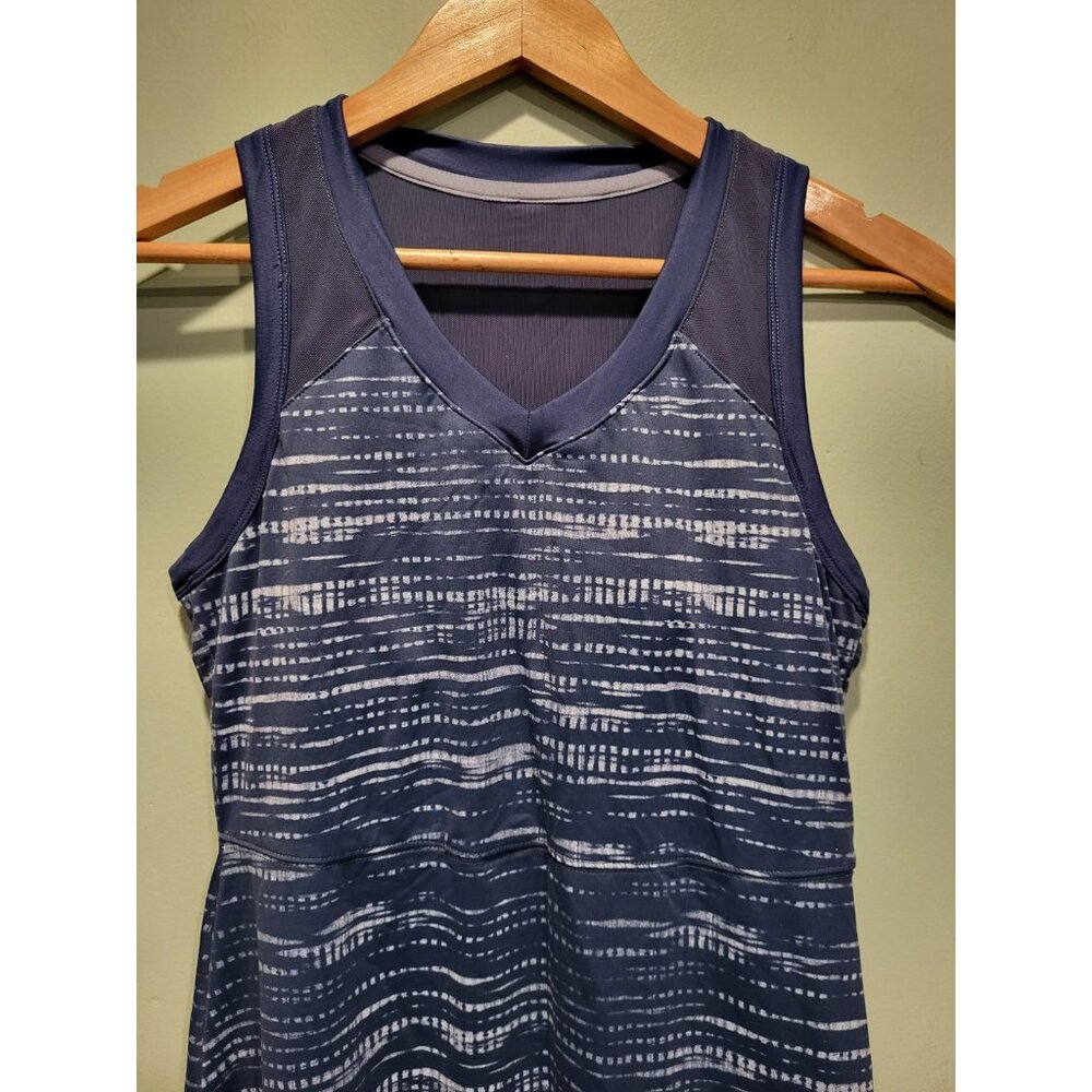 Title Nine Boss Workout Sleeveless Dress Sz S Marine Blue Athleisure Athletic - Picture 2 of 4